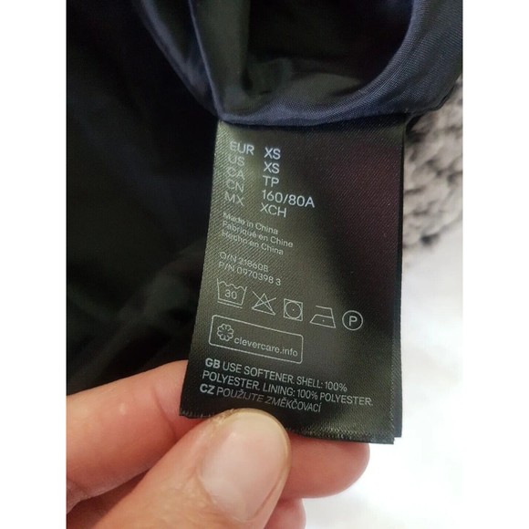 Divided H&M Womens Jacket Size XS Short Sherpa Fuzzy Soft Gray Thick Fleece - Picture 12 of 16